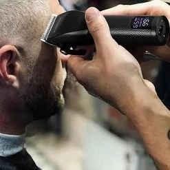 Good Experience Professionele Draadloze Tondeuse Incl. Reistas - Trimmer - Tondeuses - Scheerapparaat Mannen - Hoofdhaar - Haartrimmer - Baard - Trimmerset - Hair Clipper - Tondeuse Cheveux - Hair - Toilettas Heren -Philips winkel 494x840 2