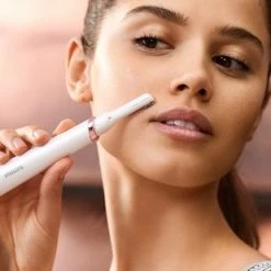 Philips HP6393/00 - Pentrimmer Voor Bijwerken 28 Philips HP6393/00 - Pentrimmer Voor Bijwerken -Philips winkel 550x309 144