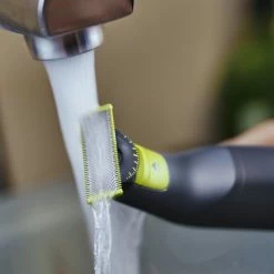 Philips OneBlade Pro 360 Face + Body QP6541/15 - Trimmer, Scheerapparaat En Styler 37 Philips OneBlade Pro 360 Face + Body QP6541/15 - Trimmer, Scheerapparaat En Styler -Philips winkel 550x366 16