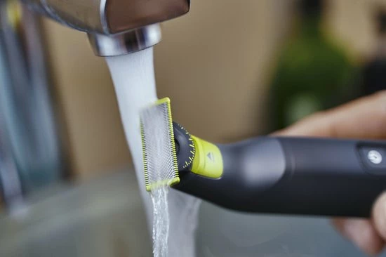 Philips OneBlade Pro 360 Face + Body QP6541/15 - Trimmer, Scheerapparaat En Styler 18 Philips OneBlade Pro 360 Face + Body QP6541/15 - Trimmer, Scheerapparaat En Styler - Afbeelding 16