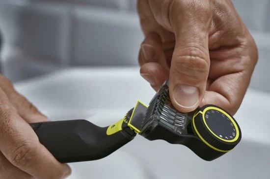 Philips OneBlade Pro 360 Face + Body QP6541/15 - Trimmer, Scheerapparaat En Styler 20 Philips OneBlade Pro 360 Face + Body QP6541/15 - Trimmer, Scheerapparaat En Styler - Afbeelding 18