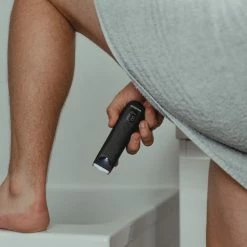 Balls Club De Chairman | Bodygroomer Voor Mannen | Trimmer | Voor Lichaam & Schaamstreek | Ontworpen Om Gevoelige Zones Te Trimmen | Waterdicht | LED-licht Voor Extra Zichtbaarheid | Lange Batterijduur ? Tot 120 Min 13 Balls Club De Chairman | Bodygroomer Voor Mannen | Trimmer | Voor Lichaam & Schaamstreek | Ontworpen Om Gevoelige Zones Te Trimmen | Waterdicht | LED-licht Voor Extra Zichtbaarheid | Lange Batterijduur ? Tot 120 Min -Philips winkel 550x550 670