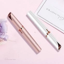 GLAMORES Wenkbrauw Trimmer - Gezichtsepilator Vrouw - Epileerapparaat Dames - Ladyshave - Ladyshave Voor Vrouwen 16 GLAMORES Wenkbrauw Trimmer - Gezichtsepilator Vrouw - Epileerapparaat Dames - Ladyshave - Ladyshave Voor Vrouwen -Philips winkel 550x550 770