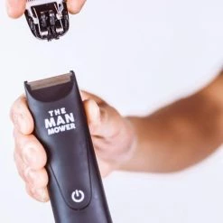 BALZY ManMower 3.0 - Trimmer - Scheerapparaat - Haartrimmer - Bodygroomer - SafeShave Technologie - Waterdicht - Veilig Scheren - Oplaadbaar -Philips winkel 550x679 1